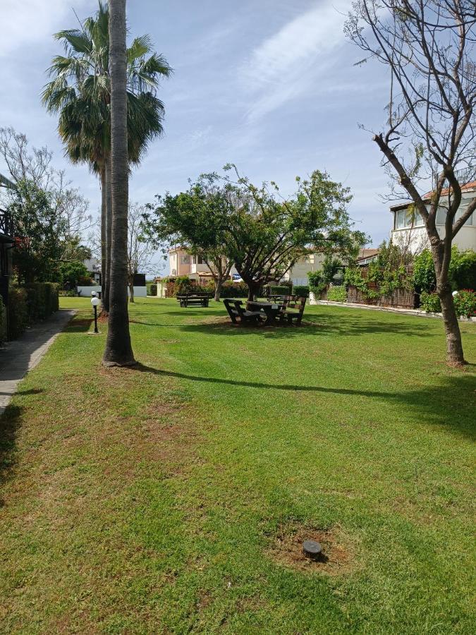 Eros Maisonette In Latchi Area Just 700 Meters Or One-Minute Drive From Polis Municipal Beach Exterior foto